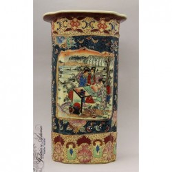 CHIŃSKA PORCELANA –OKAZAŁY...