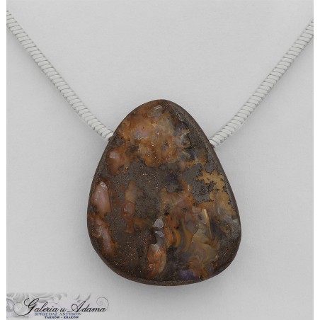 OPAL “BOULDER”-WISIOREK Z OPALA “BOULDER” Z ŁAŃCUSZKIEM SREBRNYM-PIĘKNE KOLORY !!