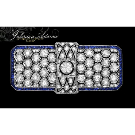 Broszka platynowa-950 (~14,69 g)  wysadzana brylantami-5,90 k ( w tym masa kamienia centralnego~0,58 k) i Szafirami-ART-DECO !