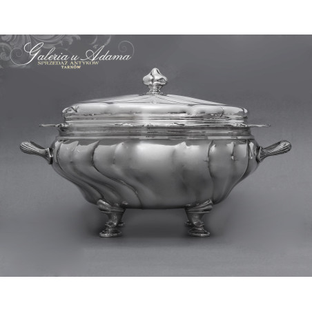 Waza ze srebra-800 (w~1,310 kg) z przykrywką, ozdobnie puklowana, wewnątrz złocona, na nóżkach- Piękna !