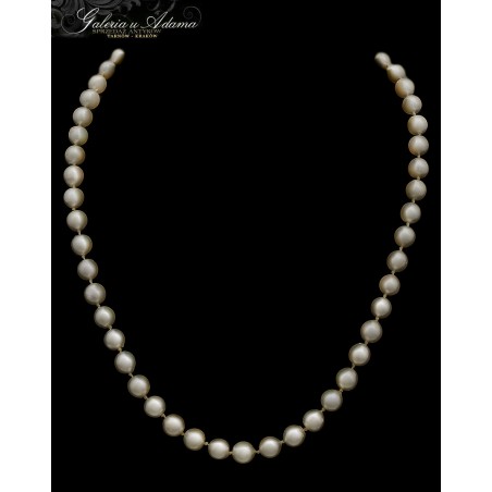 Naszyjnik z Pereł typu “Matinee Choker” z zapięciem złotym-18 k (waga zapięcia~8-9 g) wysadzany diamentami-0,16 k-Klasyka !